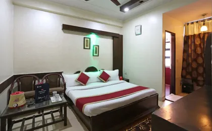 Hotel Delhi Continental