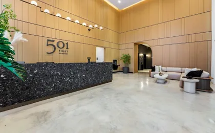 2BR + Den Downtown Miami for 5