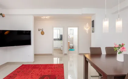 Angela Apartments