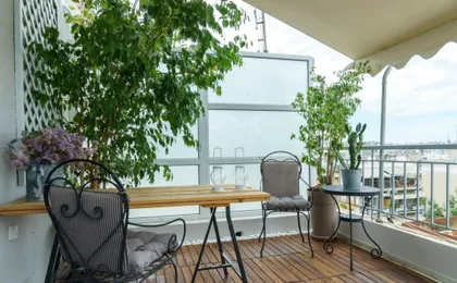 Small & cosy with Acropolis & Lycabettus view
