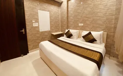 Hotel Red Chilly
