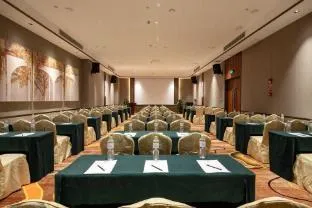 Huatuo•Poetsgarden Hotel Chongqing