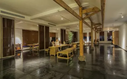 Liuqijian Hotel (Chongqing Aegean Shopping Plaza)
