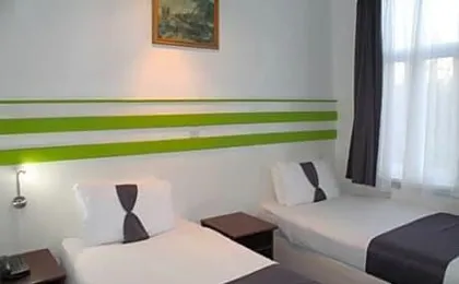 Clapham South Belvedere Hotel
