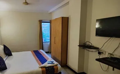 Stayz Inn Teynampet