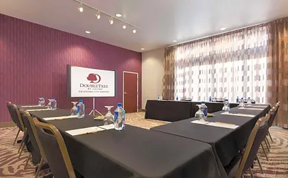 DoubleTree By Hilton Hotel Oklahoma City Airport