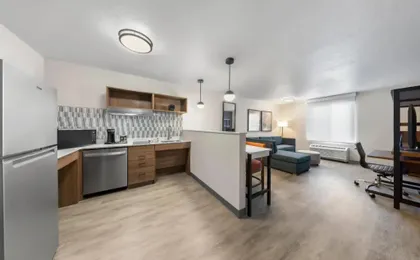 Everhome Suites San Bernardino - Loma Linda