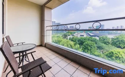 VINA Hotel (Zhejiang University City College Store)