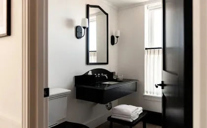 Longfellow Hotel