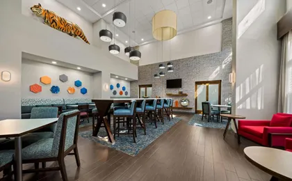 Hampton Inn & Suites Opelika - I-85 - Auburn Area (H)