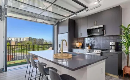 The Penthouse - 3BR Rooftop - Downtown Nashville