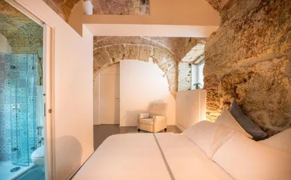 Stylish Home in Front of Casa Professa by Wonderful Italy