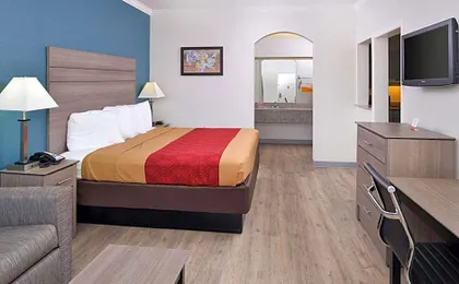 Econo Lodge Inn & Suites Port Arthur near Sabine Pass