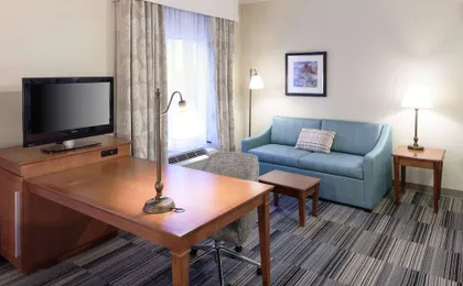 Hampton Inn & Suites Colorado Springs/I-25 South (H)
