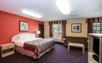 Ramada by Wyndham Sioux Falls