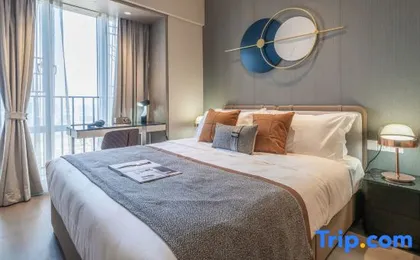 Zunxiang International Apartment (Shenzhen Futian Convention and Exhibition Cente)