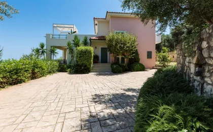 Villa Archos Near Rethymno with Pool Table