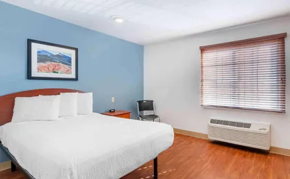 Extended Stay America Select Suites Omaha Southwest