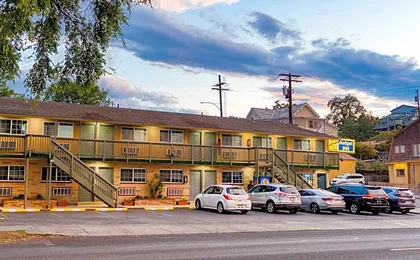 Budget Inn