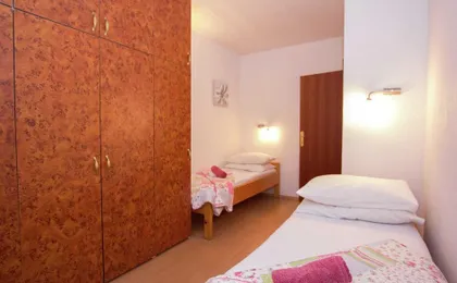 Holiday Apartment with a Private Terrace & Hot Tub, Near the Beach