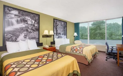 Econo Lodge Erie near Casino