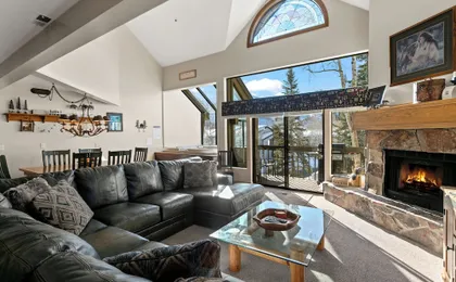 Queen Esther at Deer Valley Resort - Four Bedroom Condo with Hot Tub #2447 4 Condo