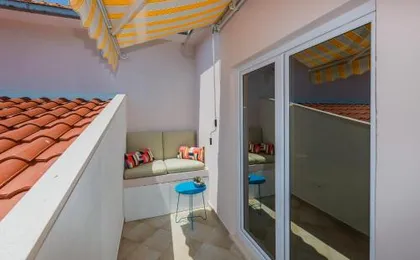 Apartments And Studio Giovanni with heated pool