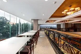 Hanting Hotel Guangzhou Baiyun Airport Renhe Metro Station
