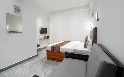 FabHotel The Shivaay Palace