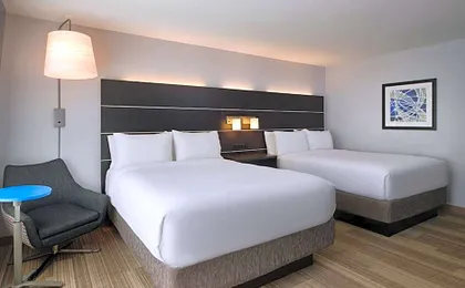 Holiday Inn Express And Suites Brunswick By IHG