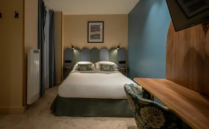 Hotel Boronali