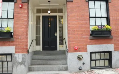 Comfy Beacon Hill Studio Great for Work Travel #13