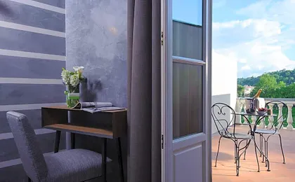 Hotel Lungarno Vespucci 50