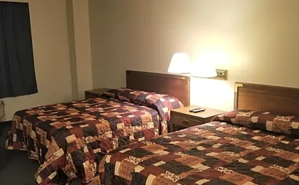 Lafayette Inn