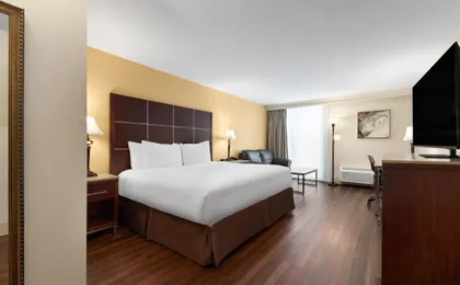 Wyndham Riverfront Little Rock