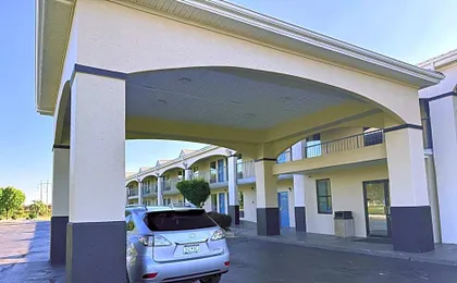Florence Inn and Suites