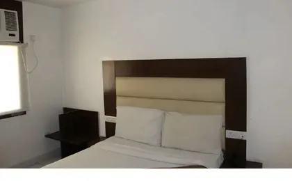 Hotel Opal Inn