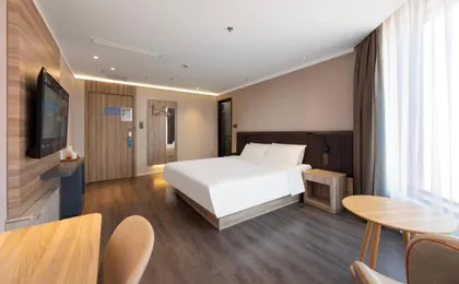 Hanting Premium Hotel Youjia Shanghai Caolu Institute of Finance