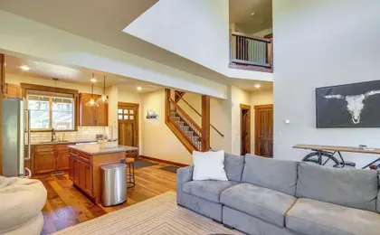 Suncadia Resort Townhome w/ Grill + Fireplace