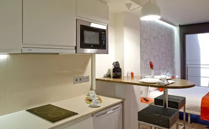 Apartments Hostemplo Suites
