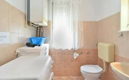 Apartment 1552 (No Front Desk,Contact The Property Five Days In Advance)