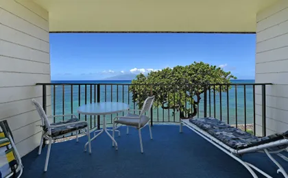 Kahana Reef 414 by RedAwning