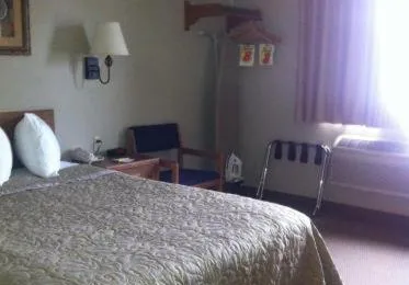 Super 8 by Wyndham Sioux Falls/41st Street