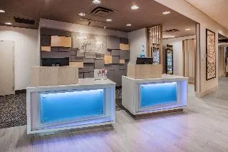 Holiday Inn Express Woodstock Ga