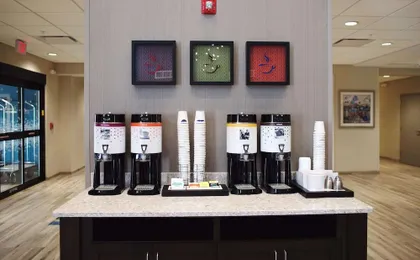 Hampton Inn & Suites Des Moines/Urbandale