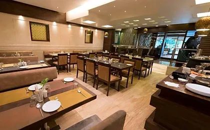 Hotel Le Grande - Mumbai International Airport
