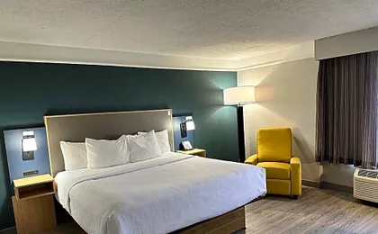 La Quinta Inn & Suites by Wyndham Dallas Arlington South