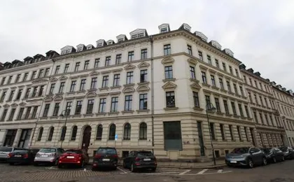 Zentrales hochwertiges Gründerzeit-Apartment Thomasius