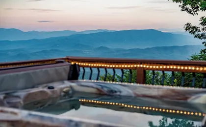 Panorama by Avantstay Unparalleled Views, Deck w/ Hottub, Game Room Pool Table