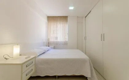 2 Quartos Varanda Piscina, 300 M Praia Wi-Fi 200mb